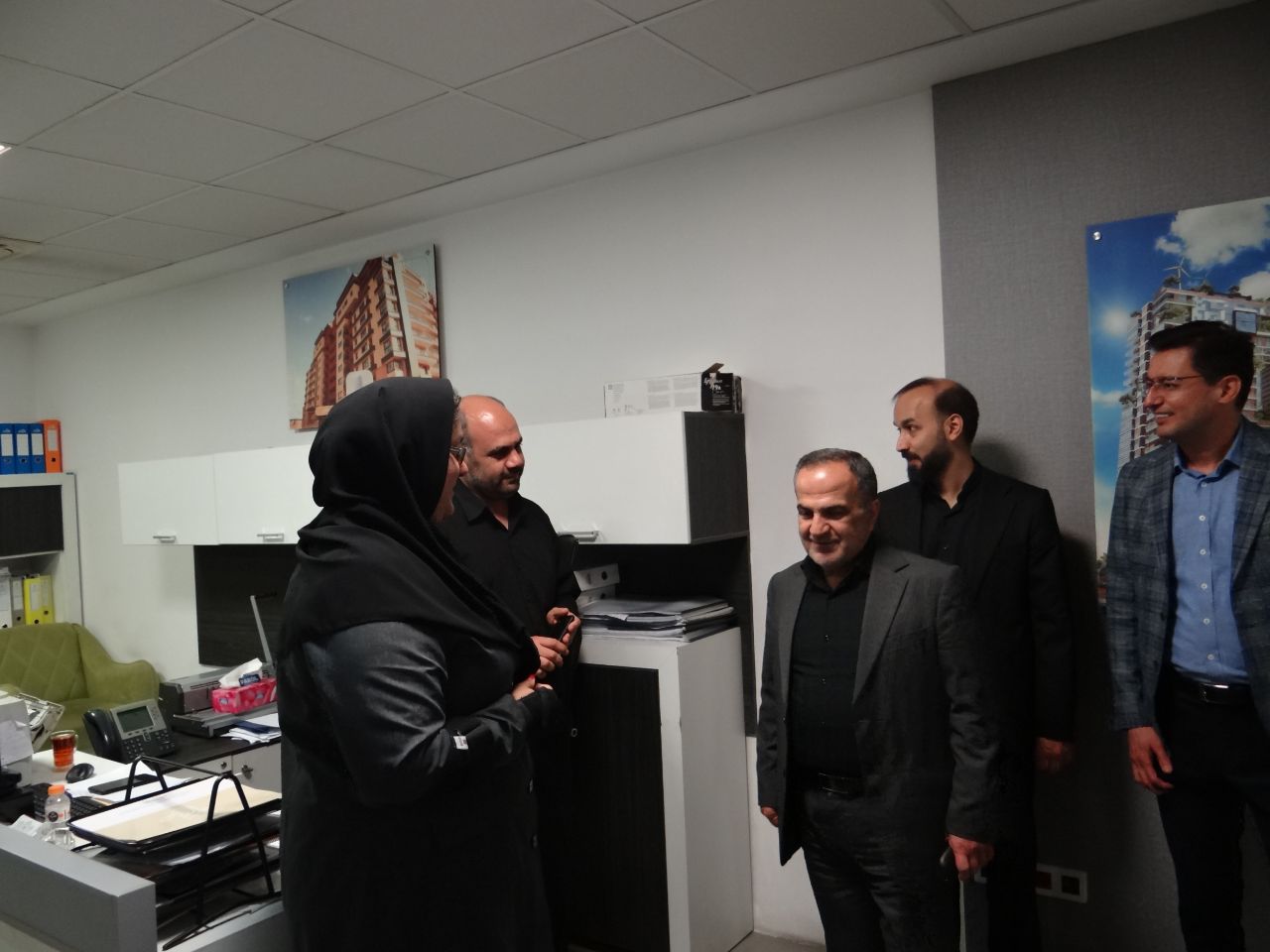 گزارش تصویری بازدید مدیرعامل هلدینگ ساختمانی معلم از بخش‌های مختلف شرکت و دیدار حضوری با کارکنان